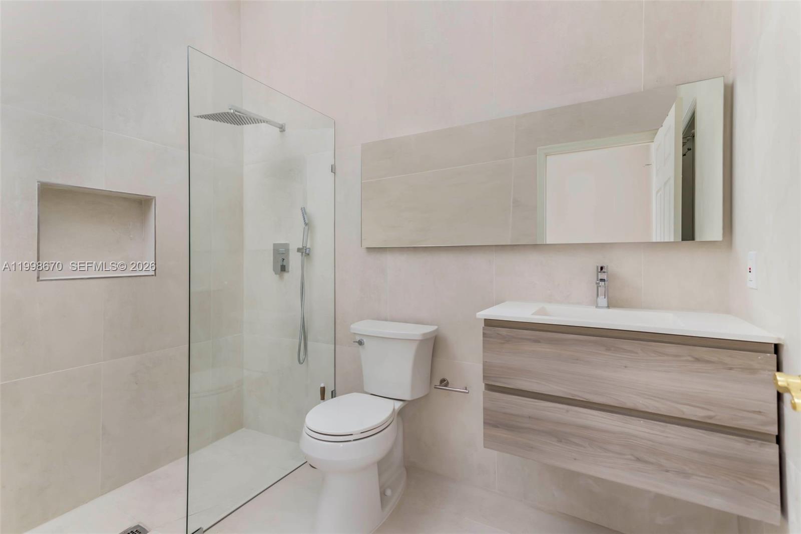 SUNSET LAKES PLAT TWO - Residential