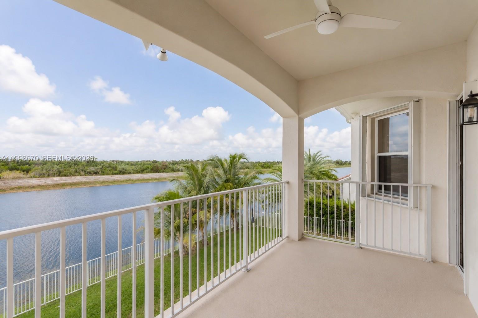SUNSET LAKES PLAT TWO - Residential