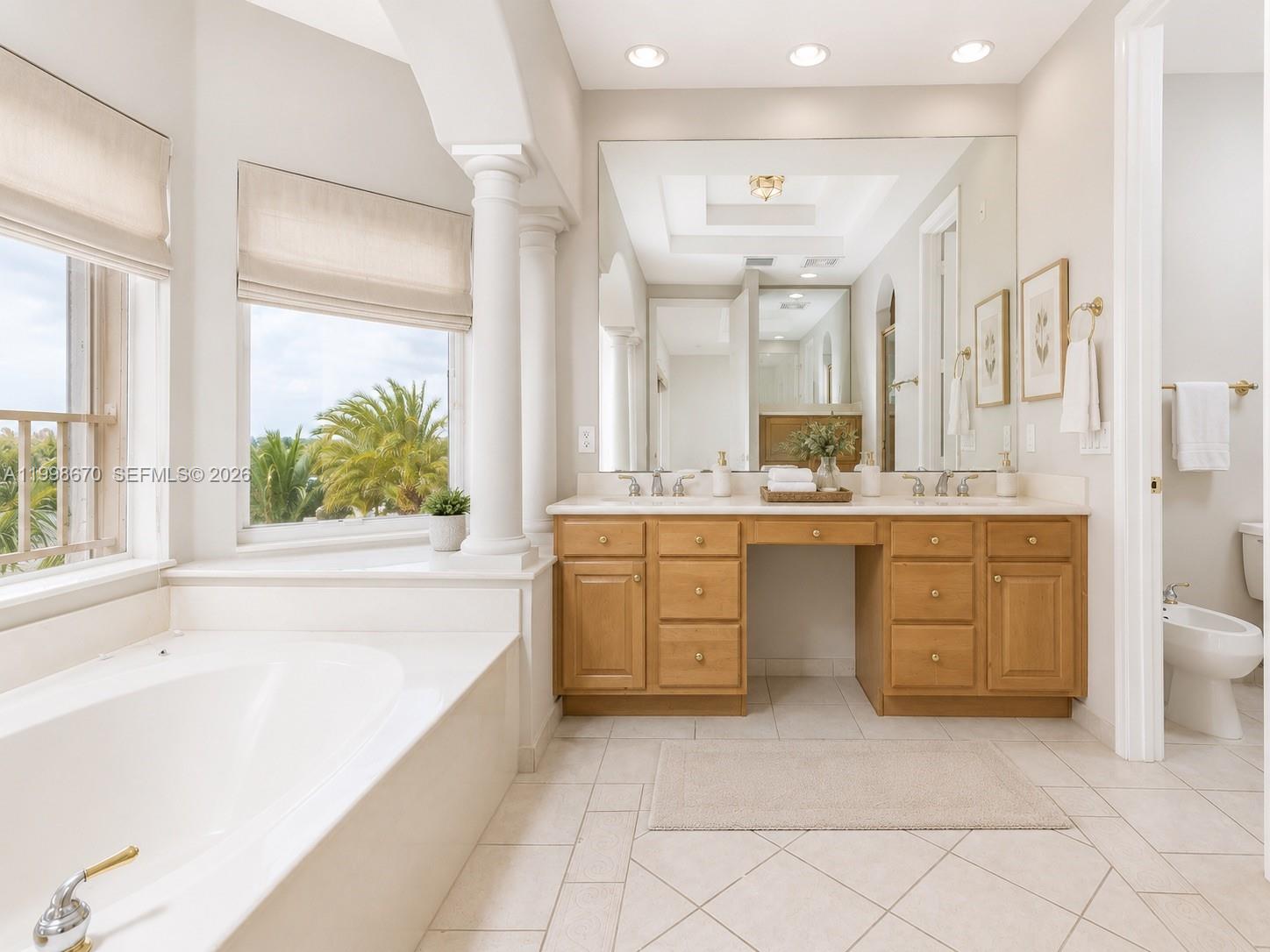 SUNSET LAKES PLAT TWO - Residential