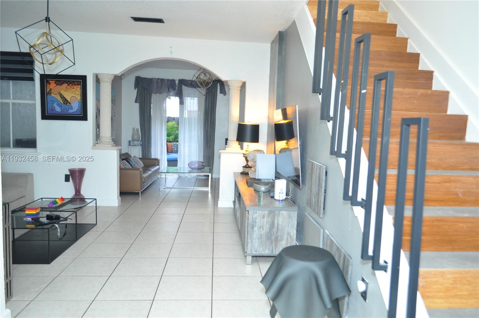 SAVANNAH AT DORAL - Residential Lease