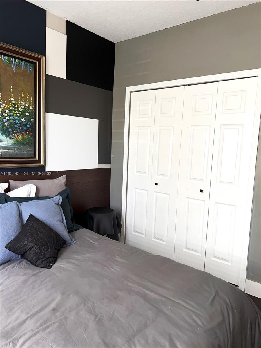 SAVANNAH AT DORAL - Residential Lease