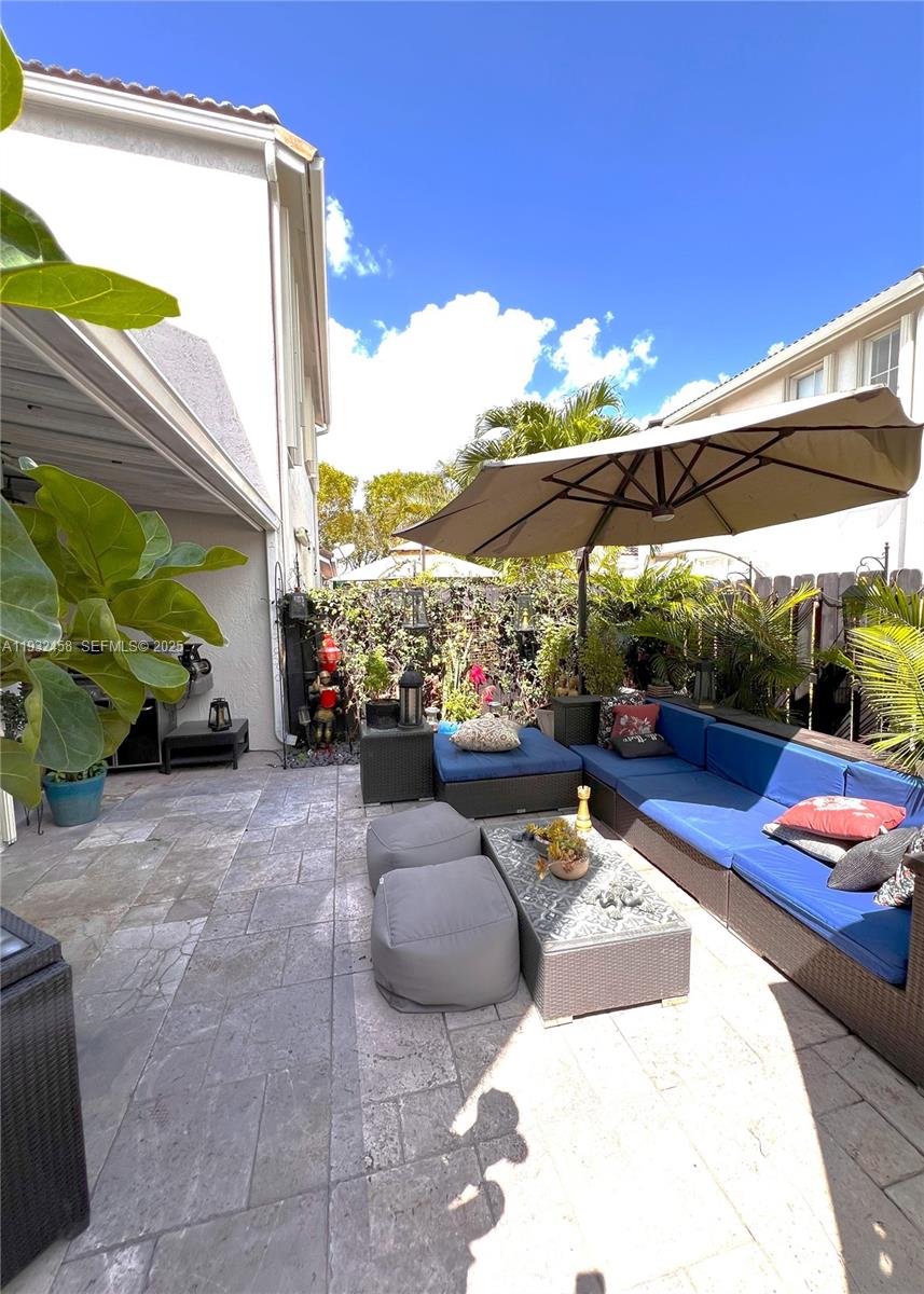 SAVANNAH AT DORAL - Residential Lease