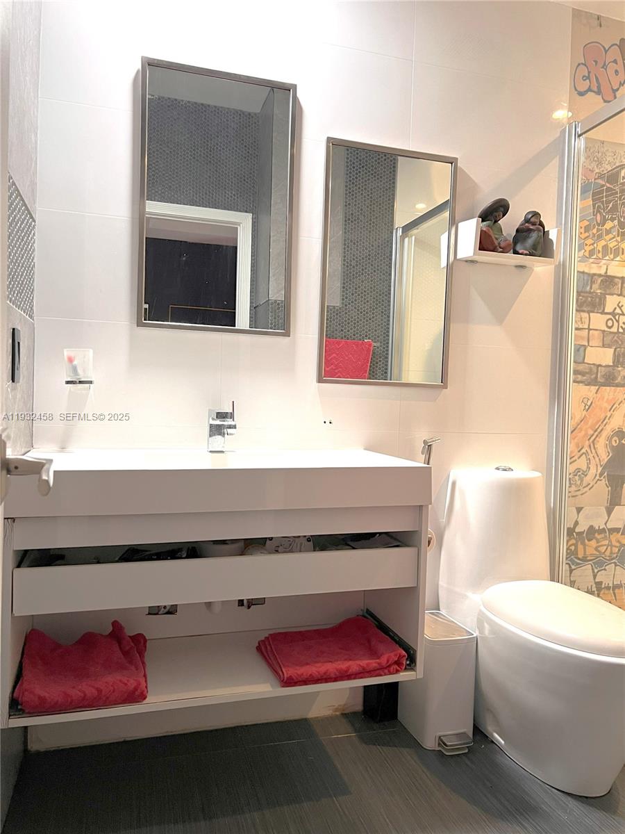 SAVANNAH AT DORAL - Residential Lease