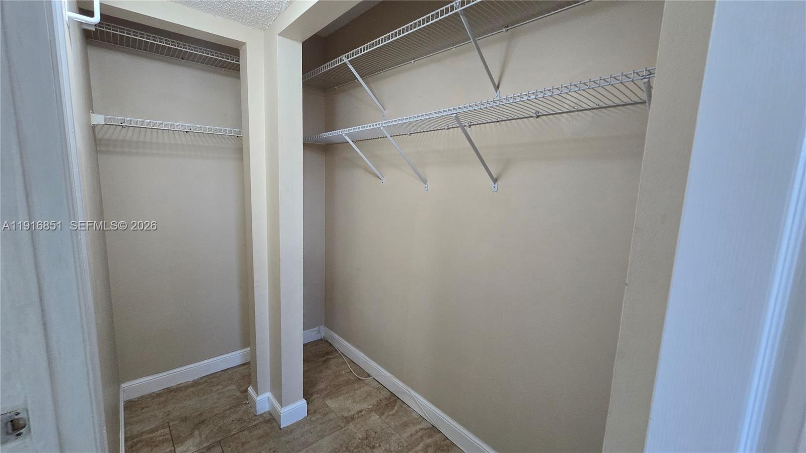 POINCIANA 11 PINE ISLAND - Residential