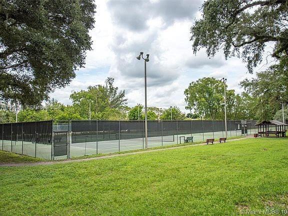 POINCIANA 11 PINE ISLAND - Residential