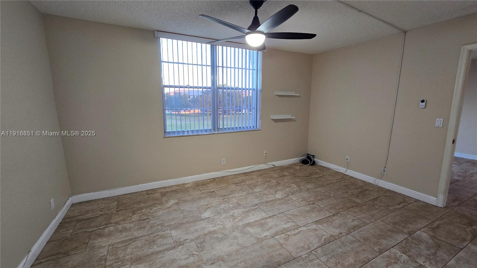 POINCIANA 11 PINE ISLAND - Residential