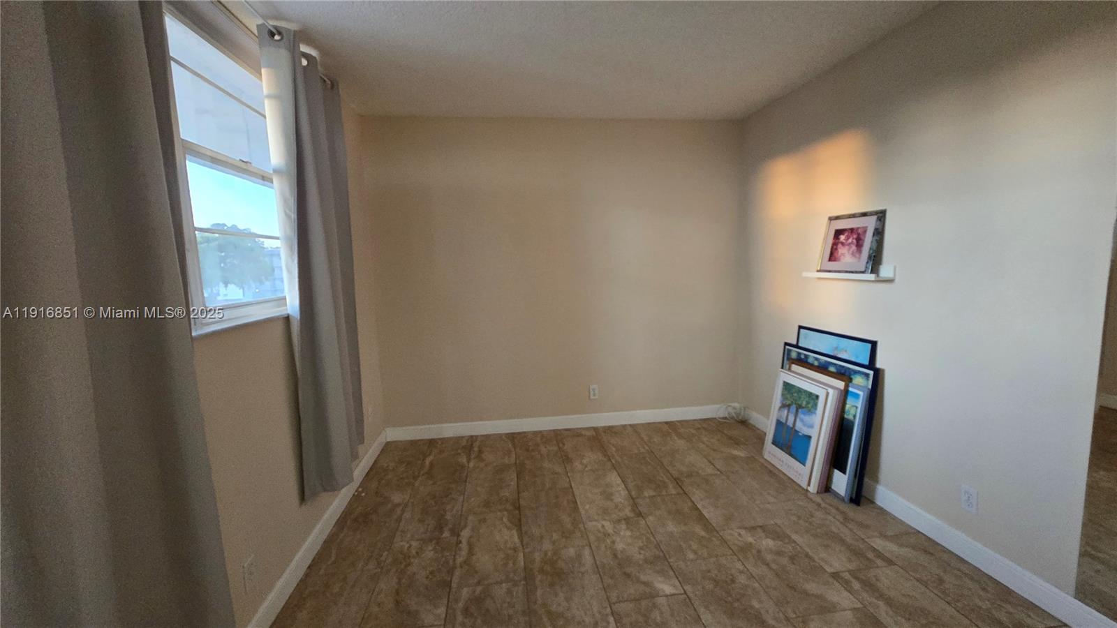 POINCIANA 11 PINE ISLAND - Residential