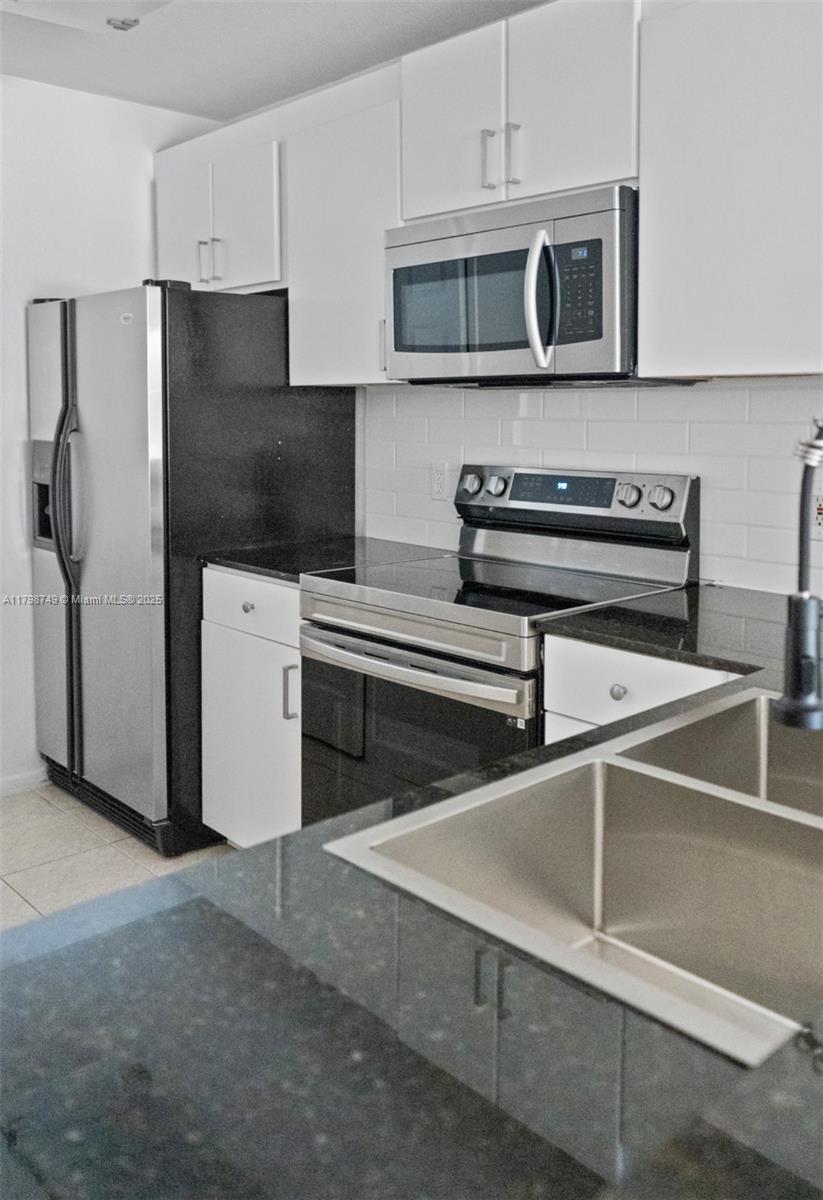 VERANO AT DELRAY CONDO - Residential Lease
