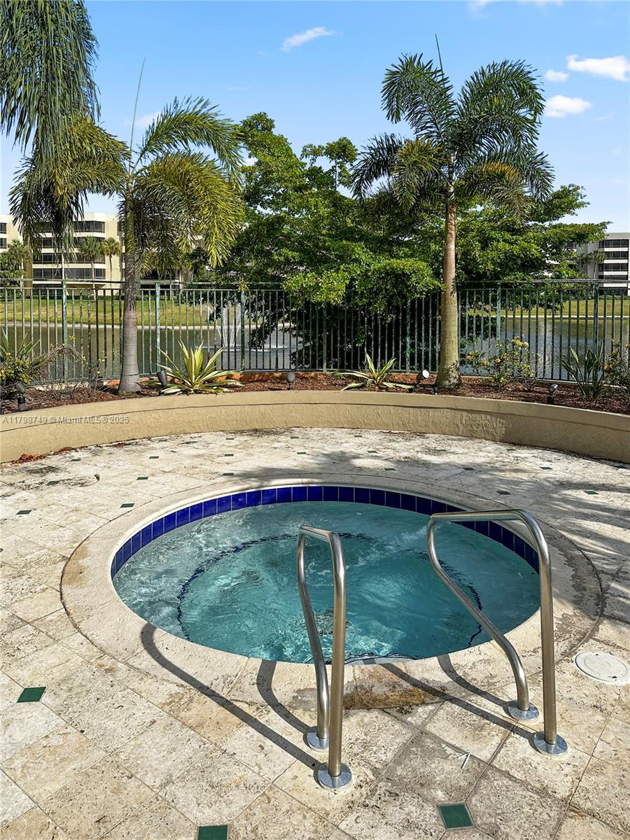 VERANO AT DELRAY CONDO - Residential Lease