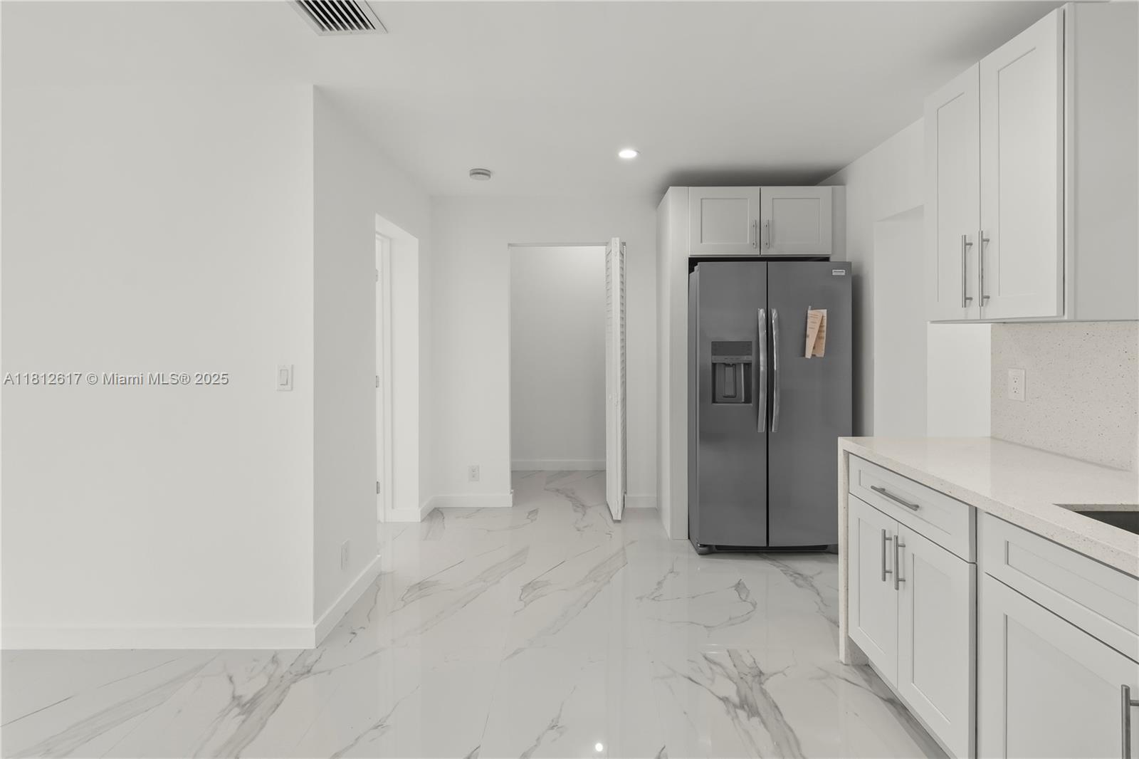 431 NE 58 CT B