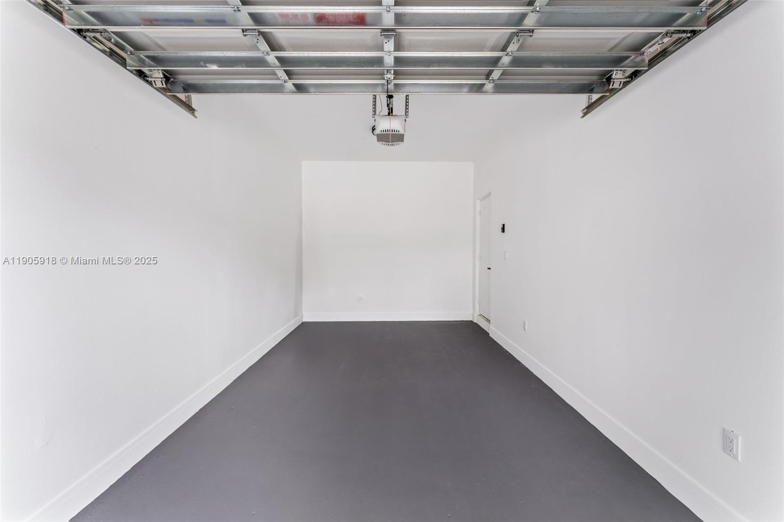 SYLVIAN SQUARE - Residential