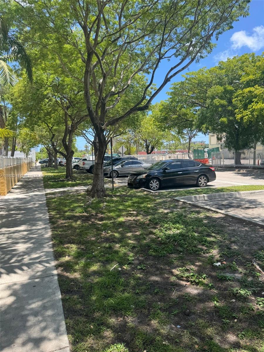 THE PALMS 51 CONDO - Residential Lease