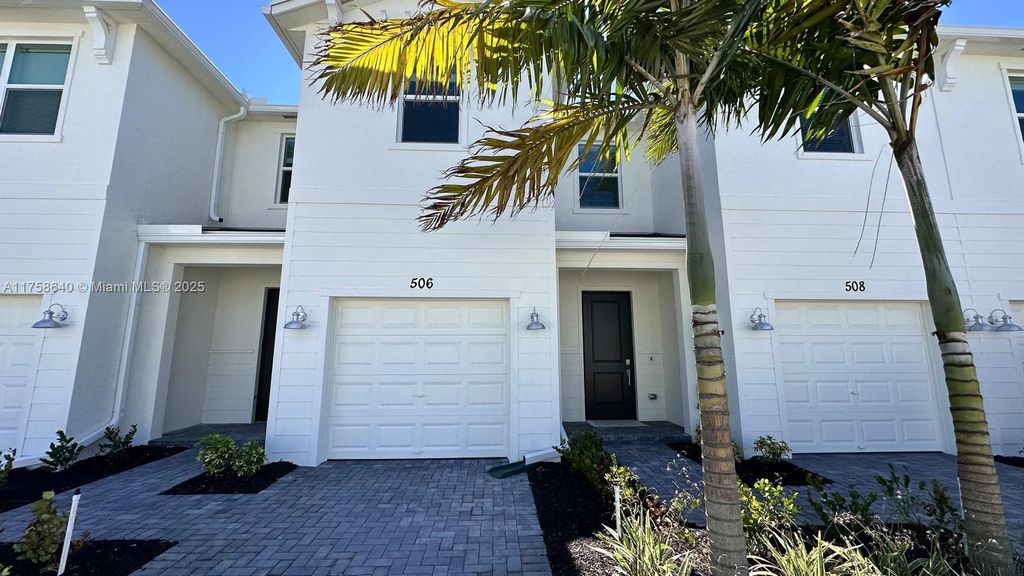 Photo of 506 SE Rivergrass St #506, Port Saint Lucie, FL 34984 (MLS # A11758640)