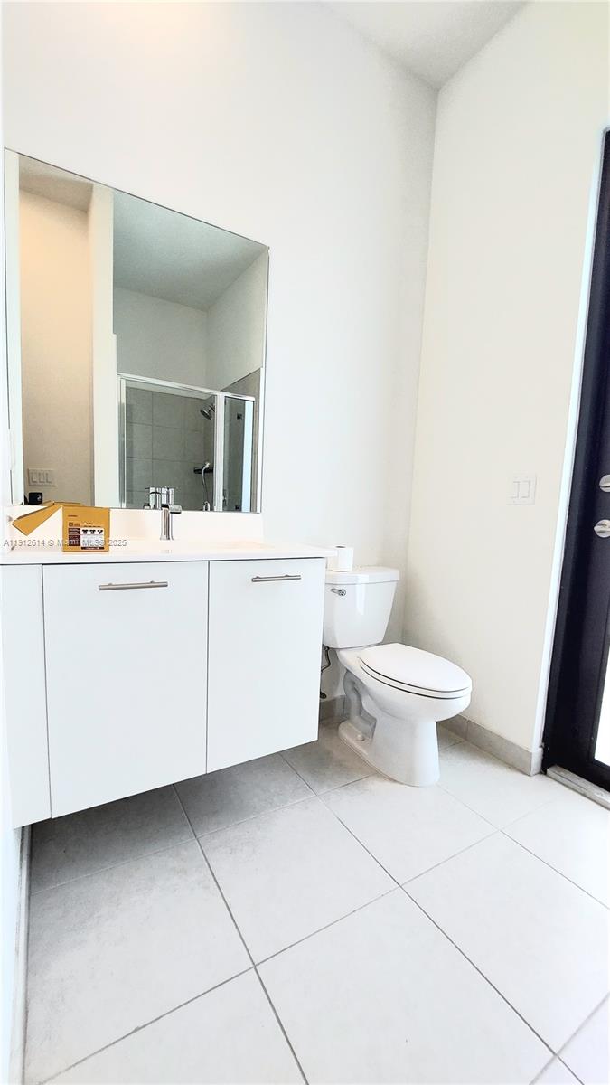 TUSCAN ISLES - Residential Lease