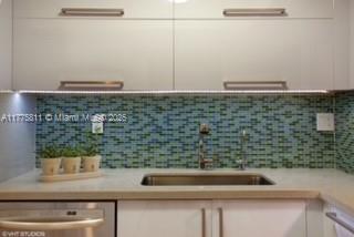 4000 Towerside Ter 409, Miami, Broward County, Florida - 2 Bedrooms  
2 Bathrooms - 