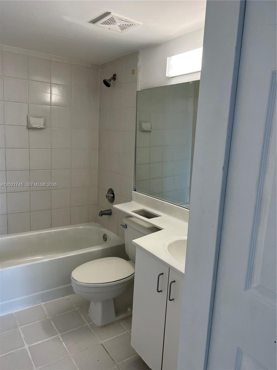 PARC CENTRAL AVENTURA EAS - Residential