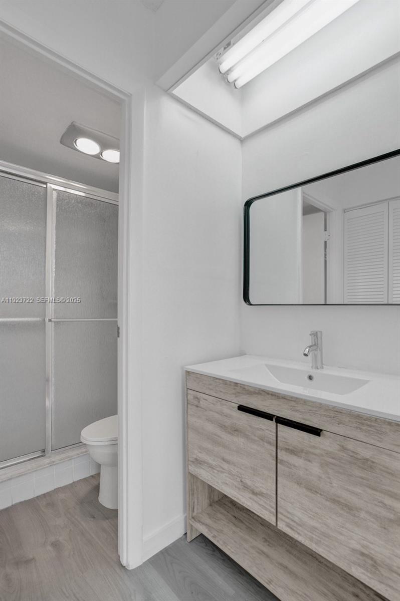 CONDOMINIUM 1 OF ENVIRON - Residential