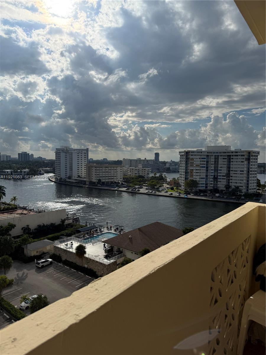 5142 26 BM 1120 - Residential