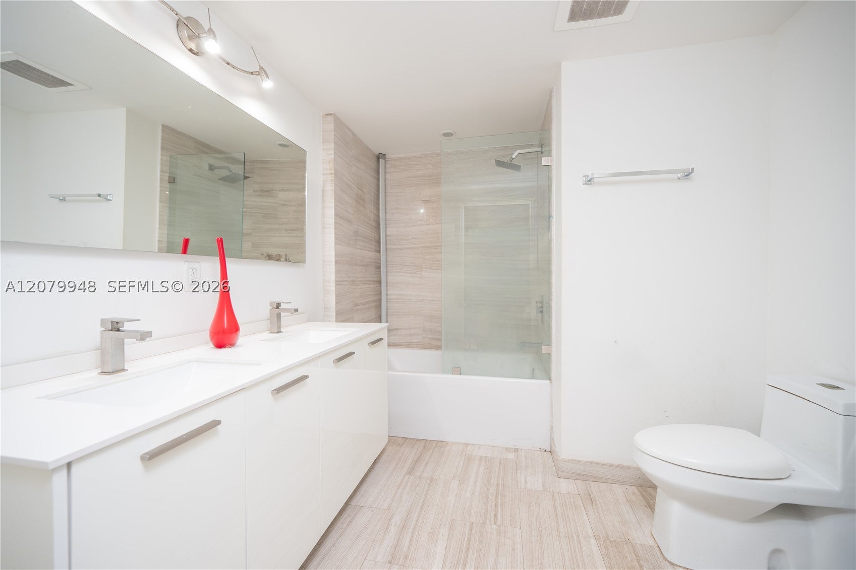 1300 Brickell Bay Dr 710