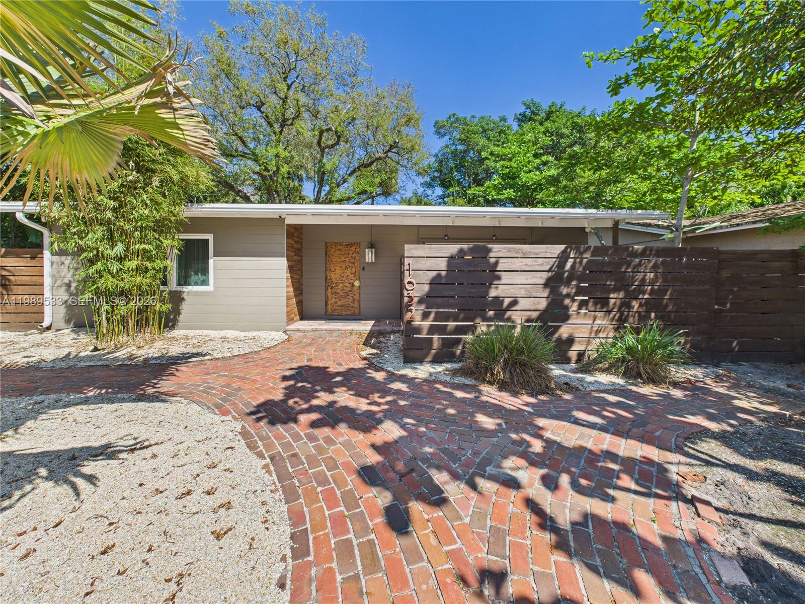 CHULA VISTA 1ST ADD - Residential Lease