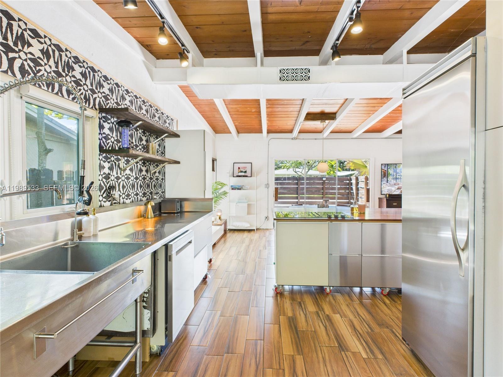 CHULA VISTA 1ST ADD - Residential Lease