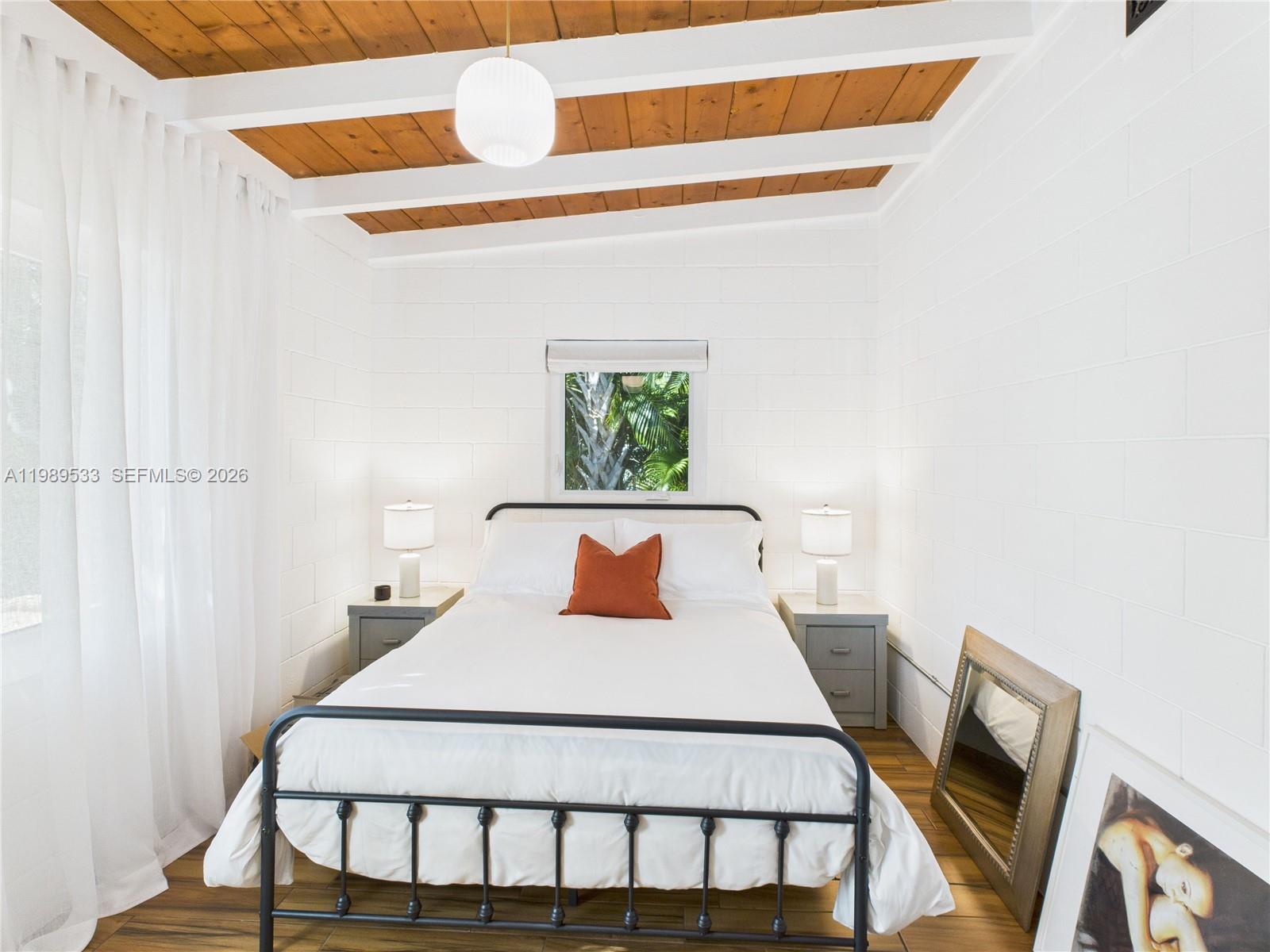 CHULA VISTA 1ST ADD - Residential Lease