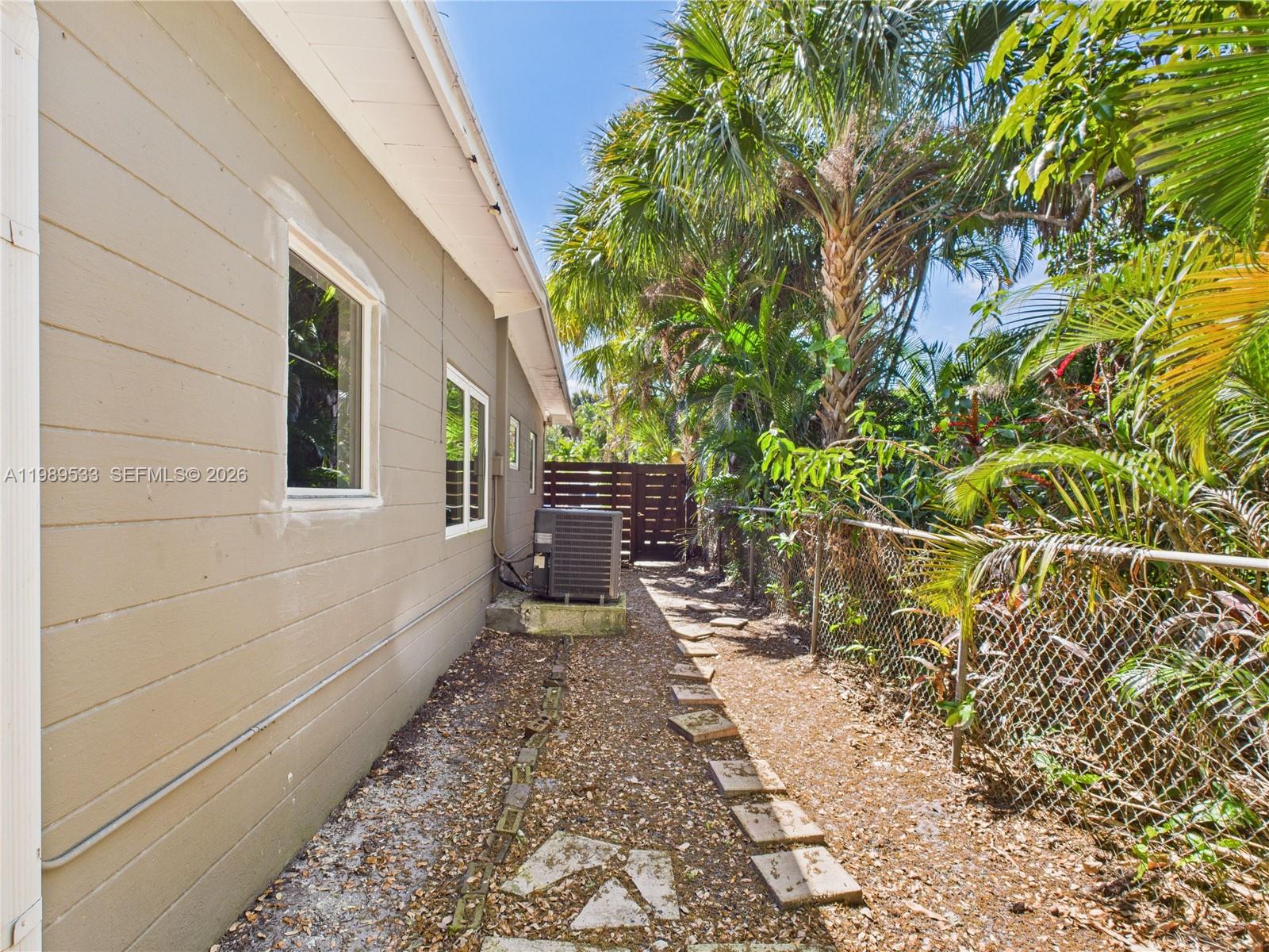 CHULA VISTA 1ST ADD - Residential Lease