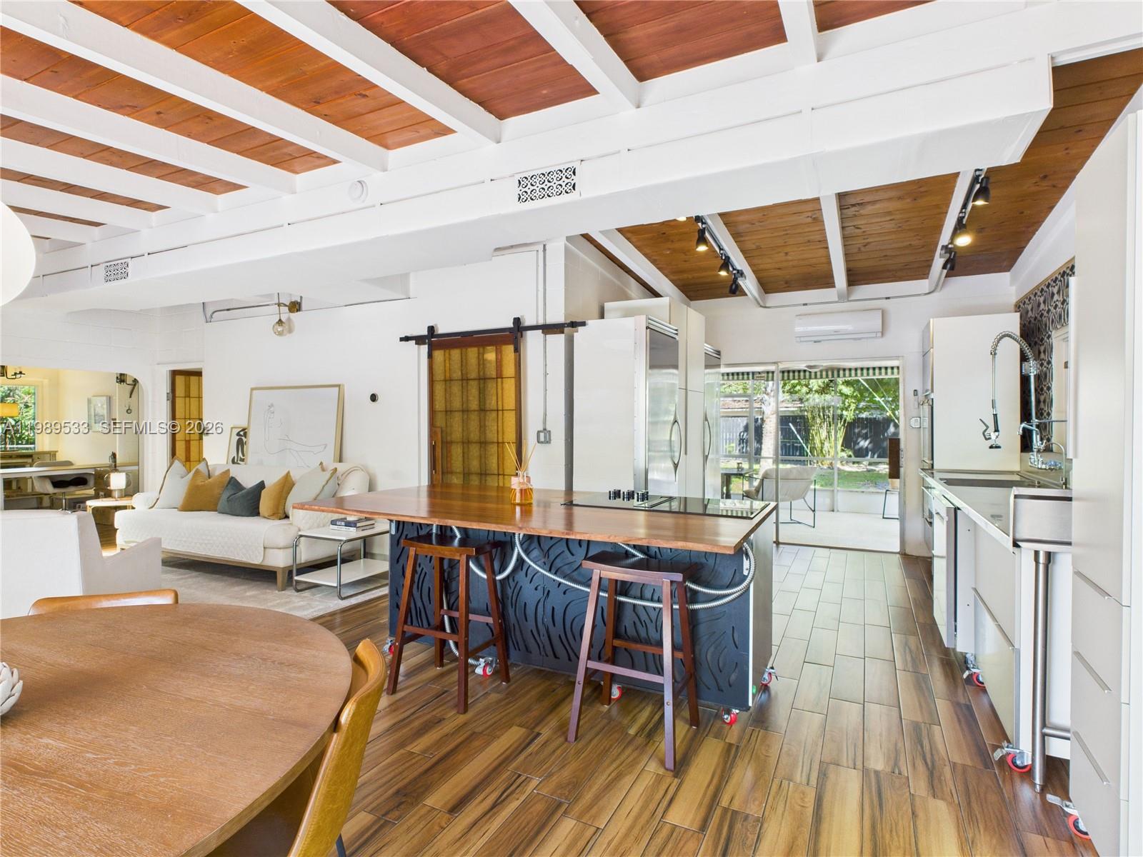 CHULA VISTA 1ST ADD - Residential Lease