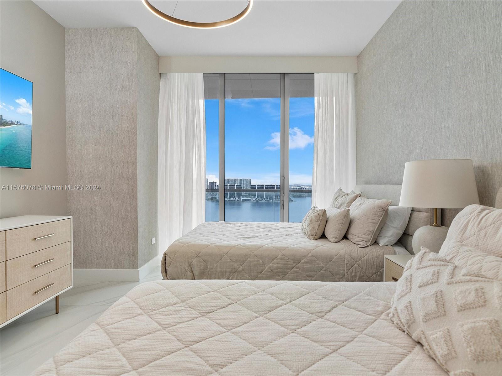 Turnberry Ocean Club Condo - Residential