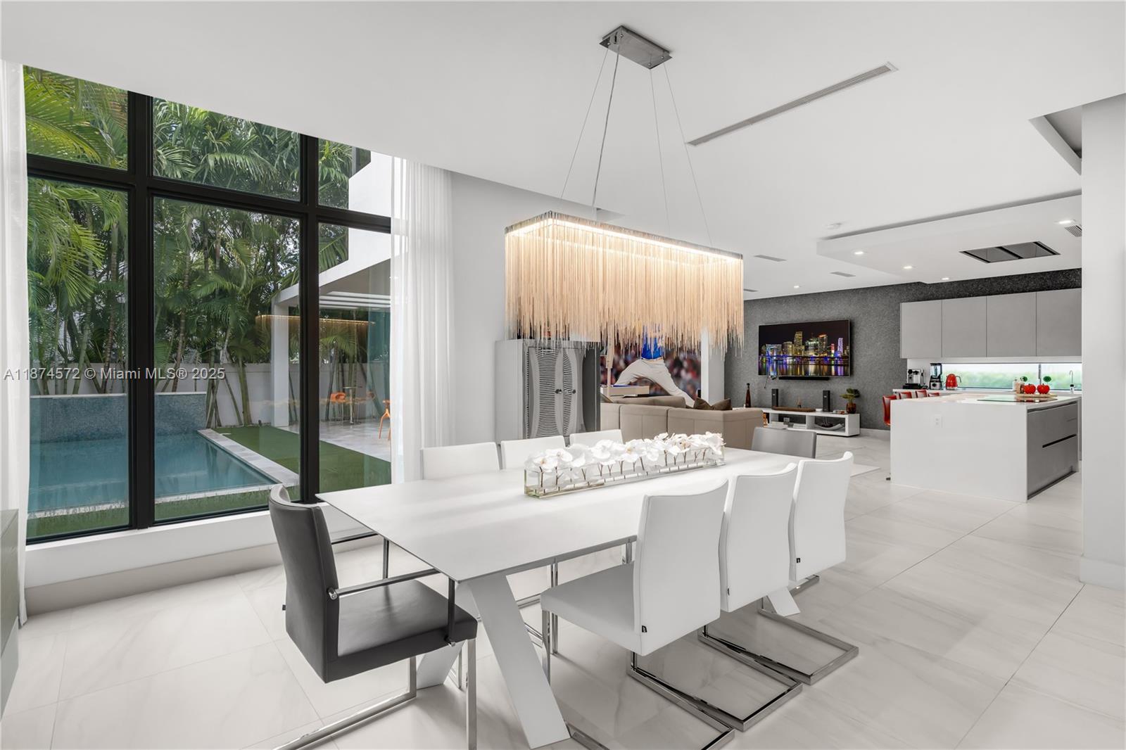 GRAND FLORIDIAN ESTATES - Residential