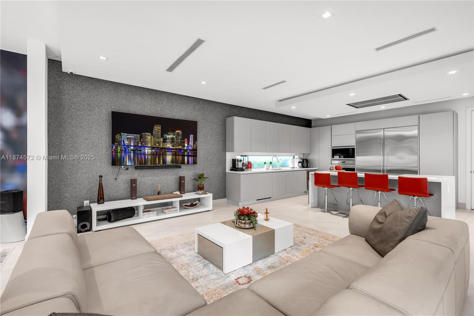 GRAND FLORIDIAN ESTATES - Residential