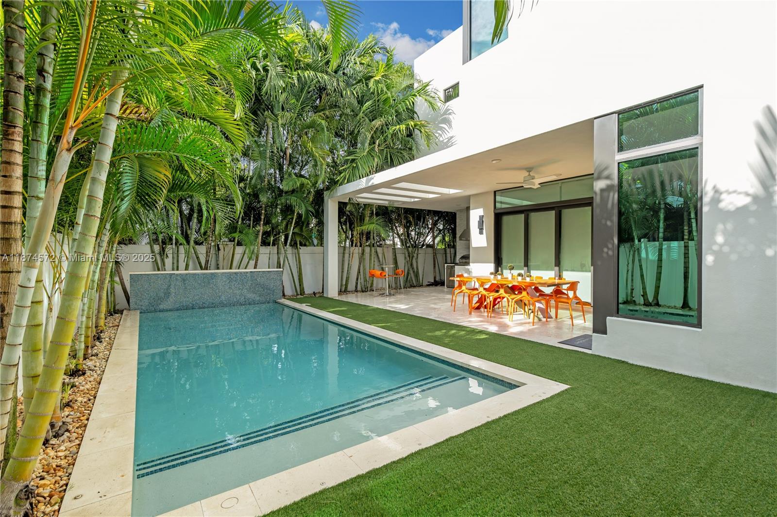 GRAND FLORIDIAN ESTATES - Residential