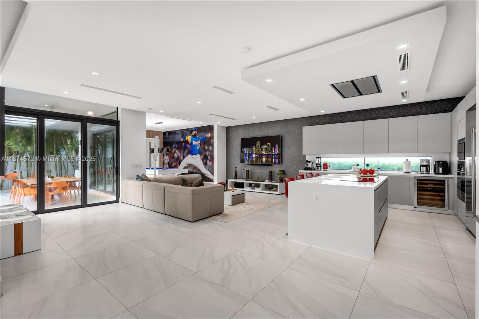 GRAND FLORIDIAN ESTATES - Residential