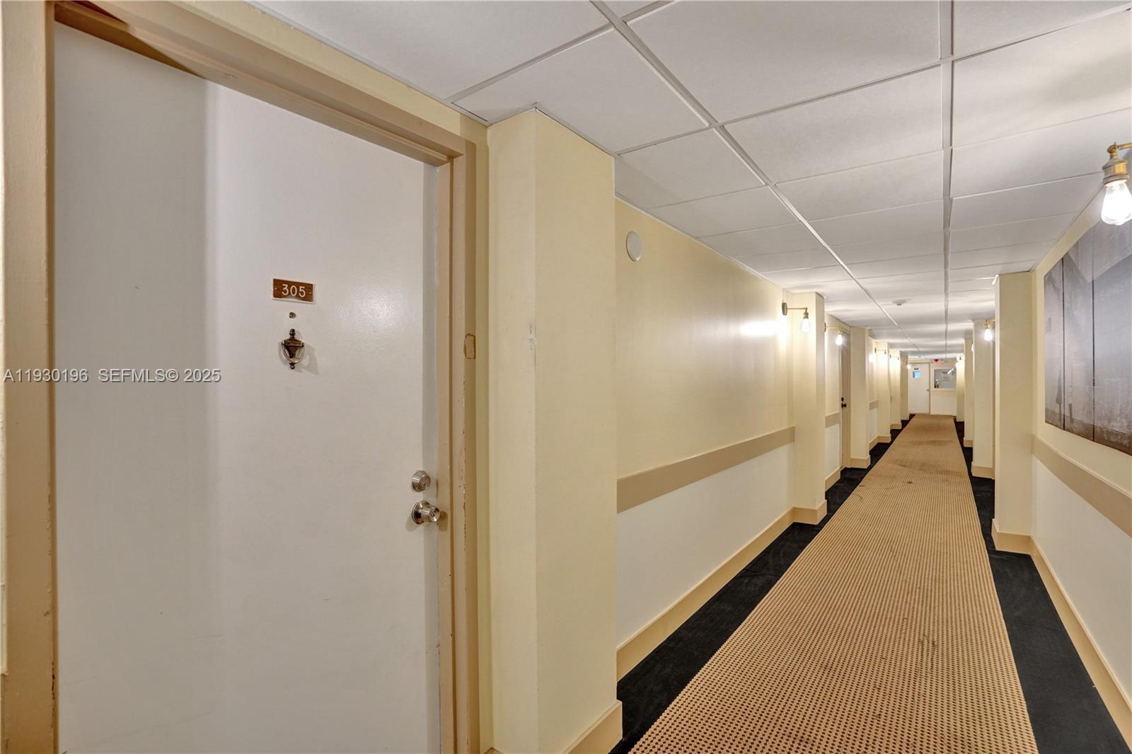 MANORS OF INVERRARY XII - Residential Lease