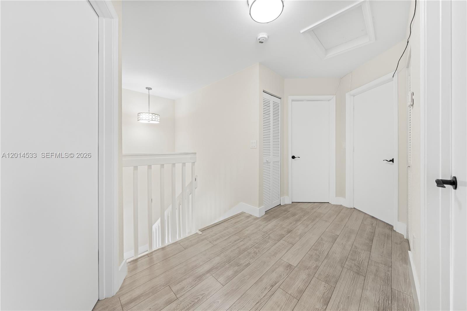 PEMBROKE SHORES - Residential