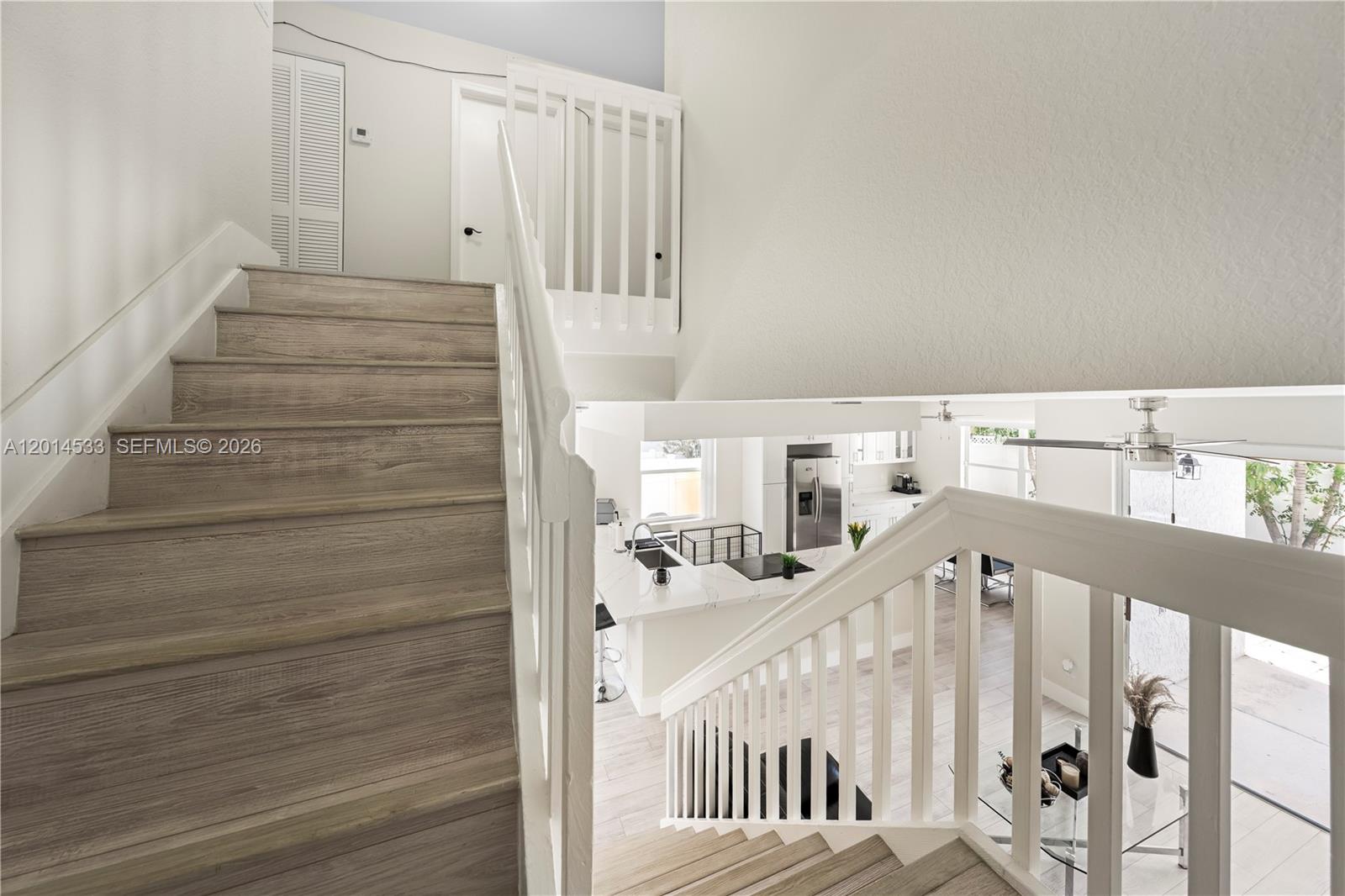 PEMBROKE SHORES - Residential