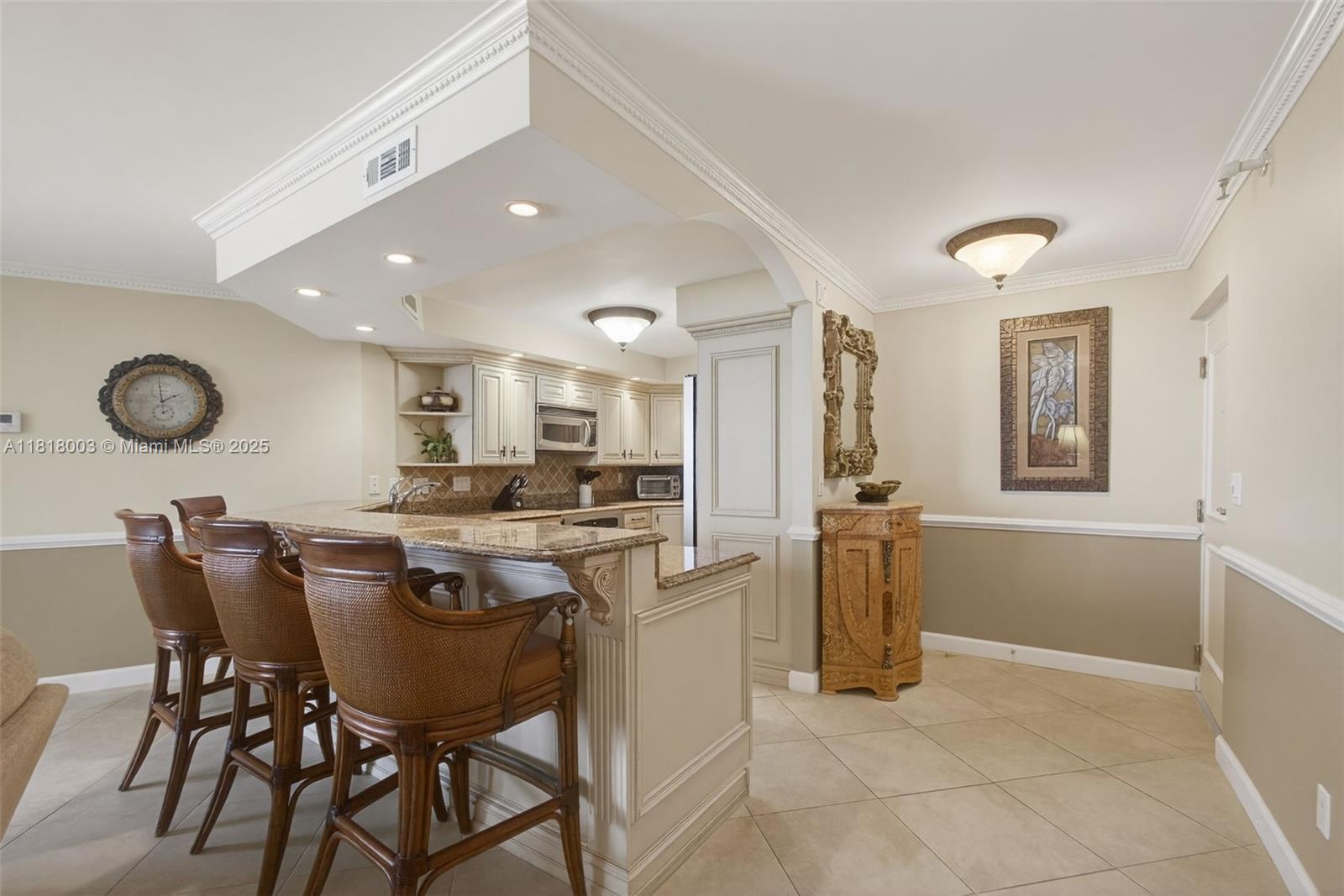 PHOENIX TOWERS CONDO - Residential