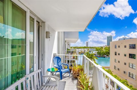 7133 Bay Dr 503 Miami Beach FL 33141