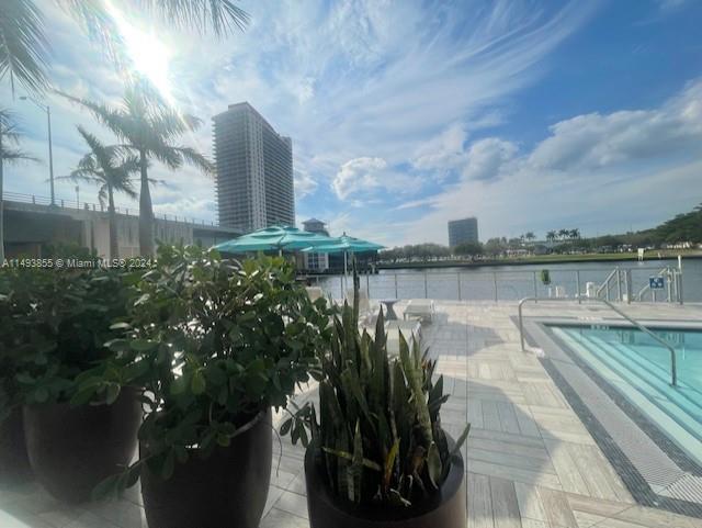 4010 SOUTH OCEAN DRIVE CO - Residential