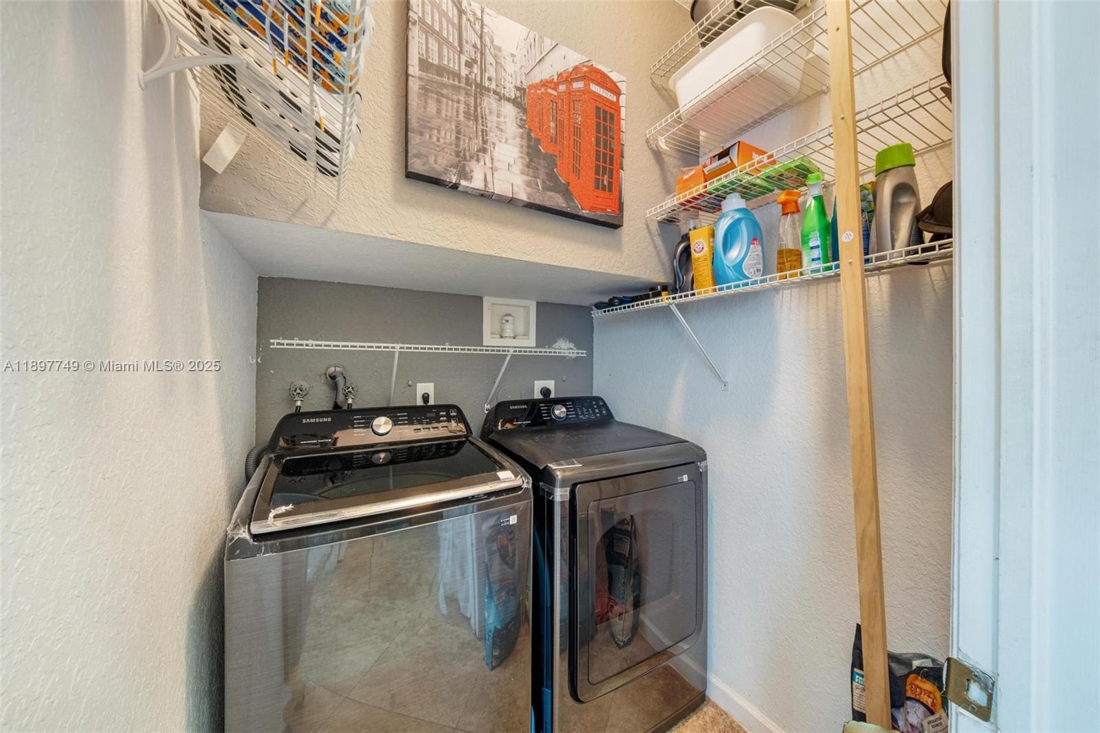 SOUTHWIND COVE - Residential