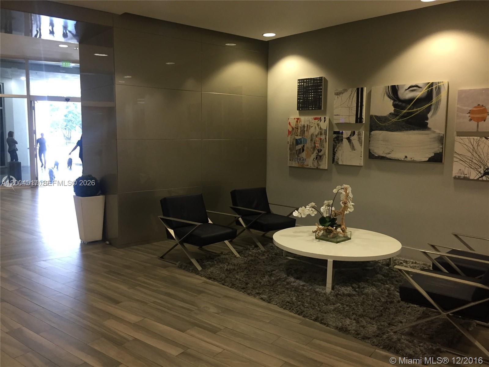 1750 N Bayshore Dr 2908