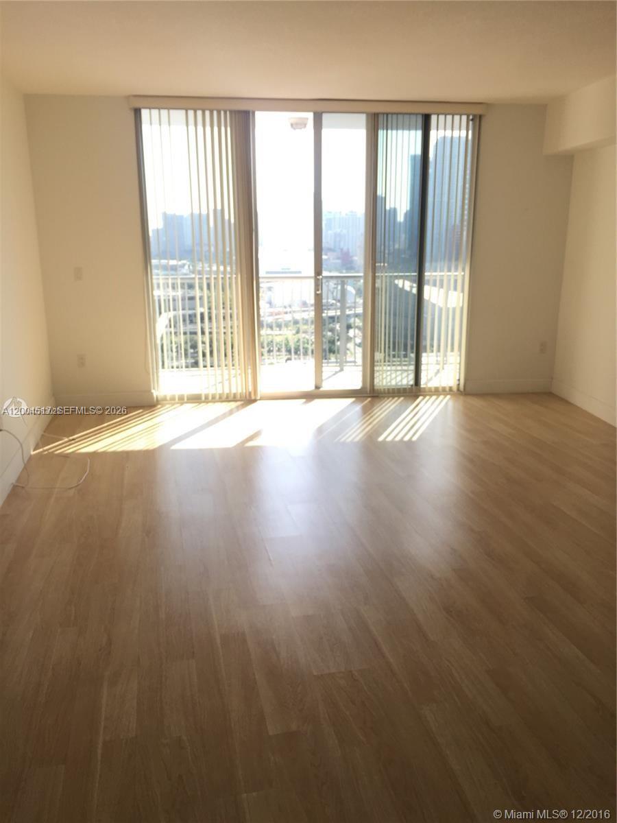 1750 N Bayshore Dr 2908