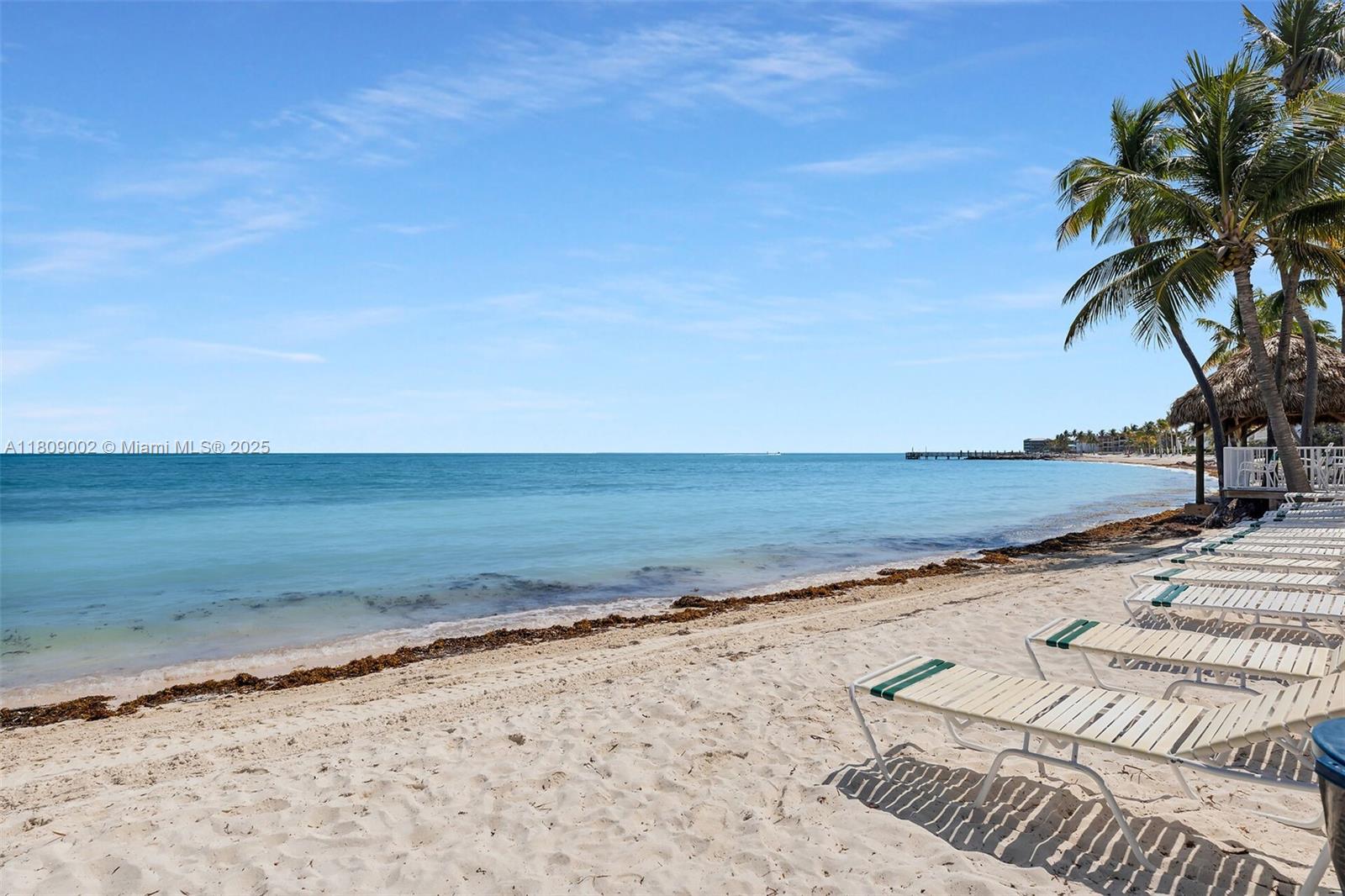 CAY CONDOMINIUM - Residential