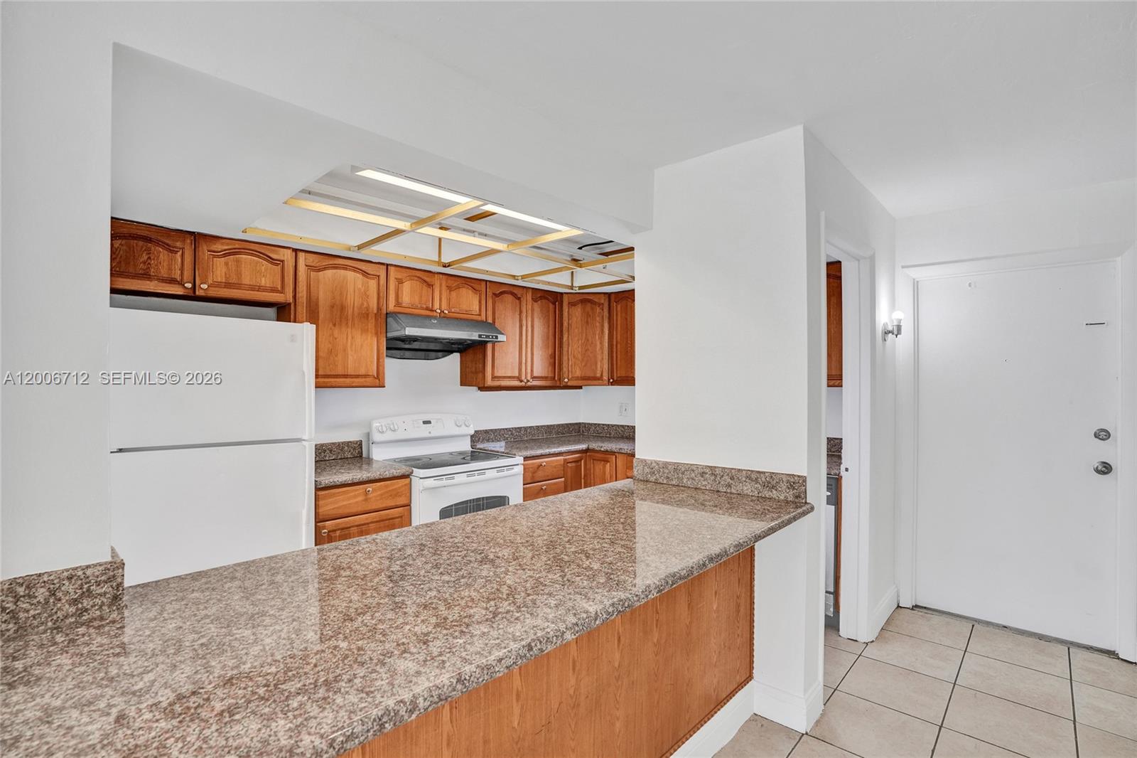 VILLAGE AT DADELAND CONDO - Residential