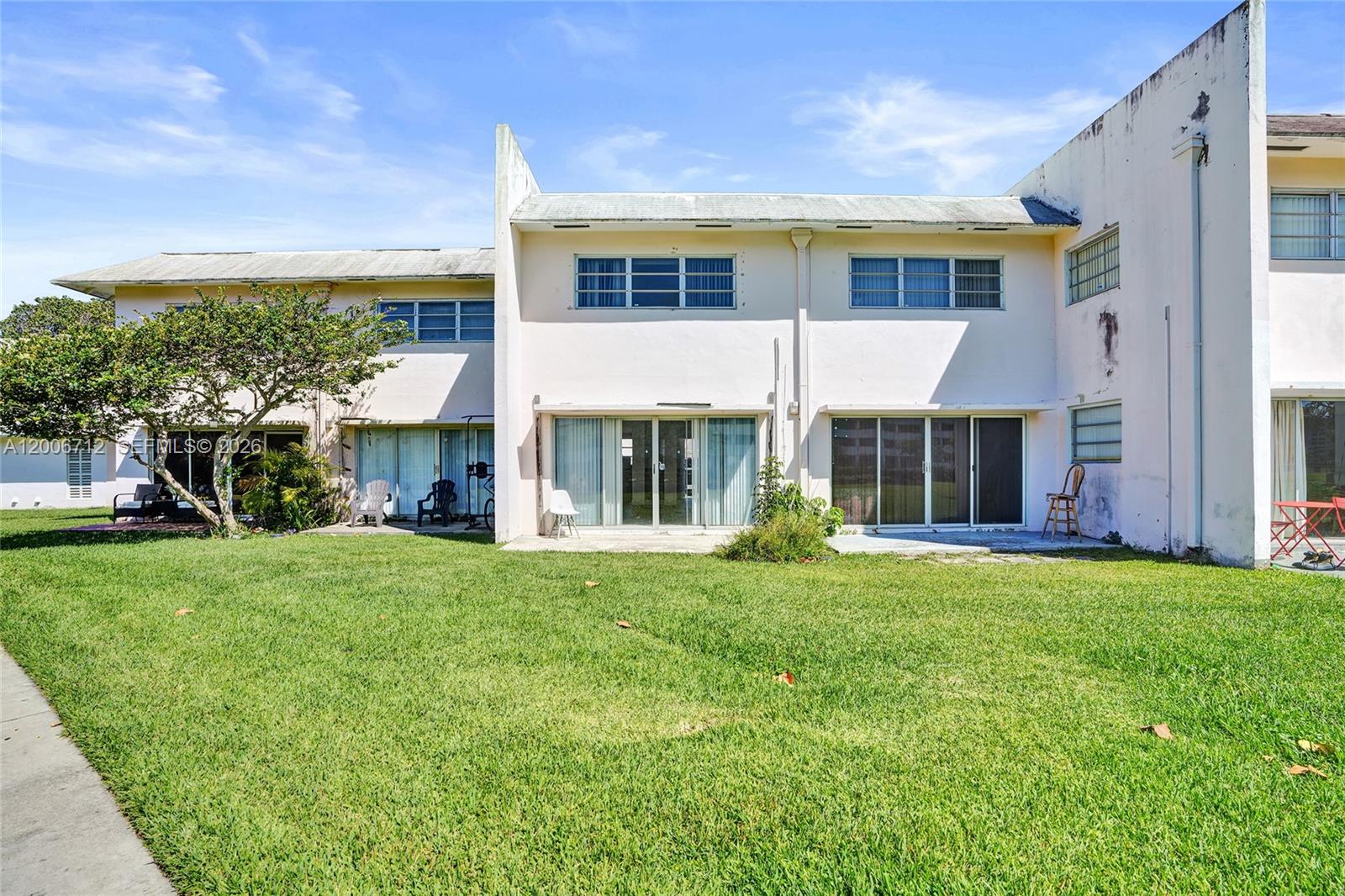 VILLAGE AT DADELAND CONDO - Residential