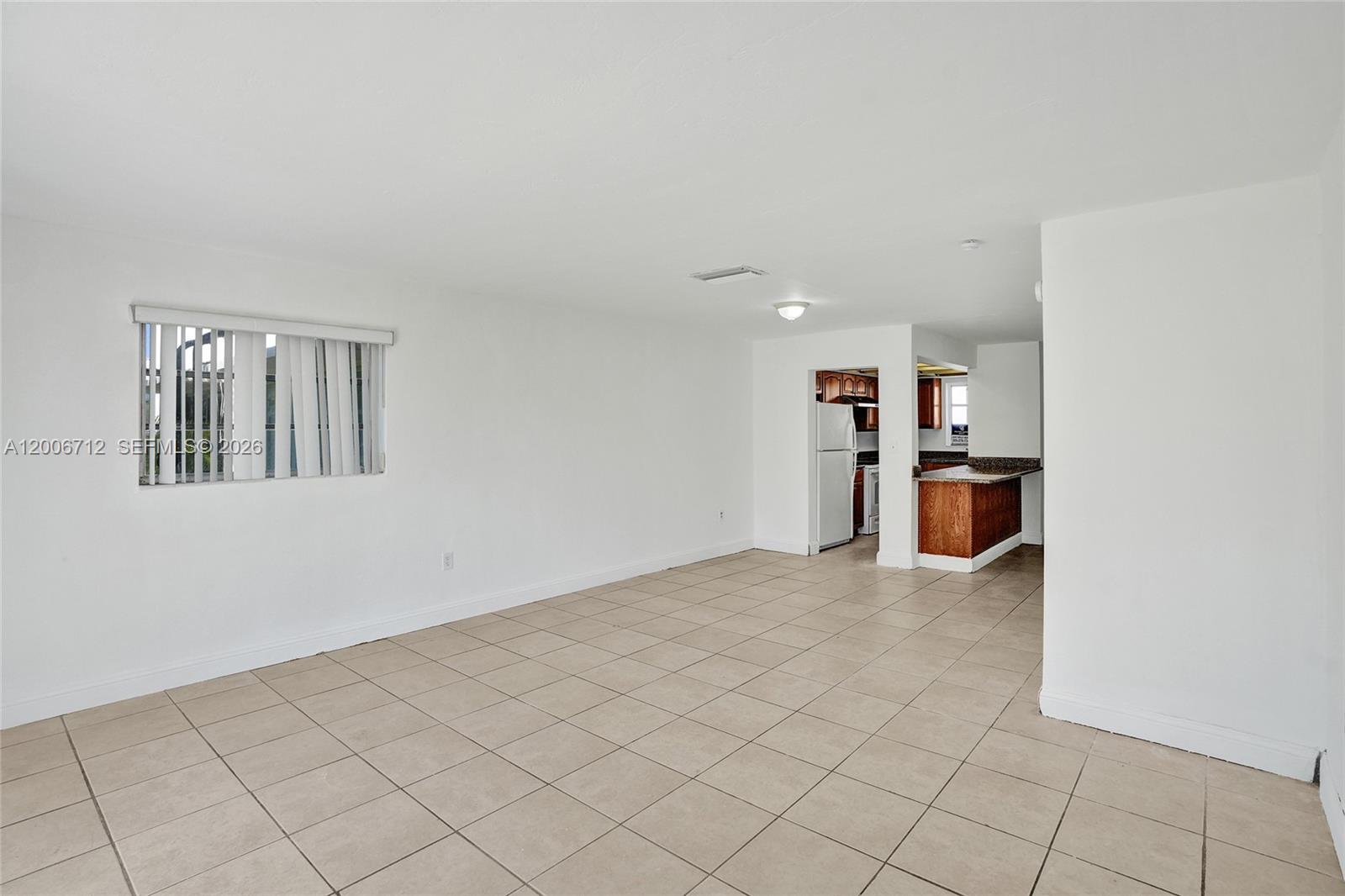 VILLAGE AT DADELAND CONDO - Residential