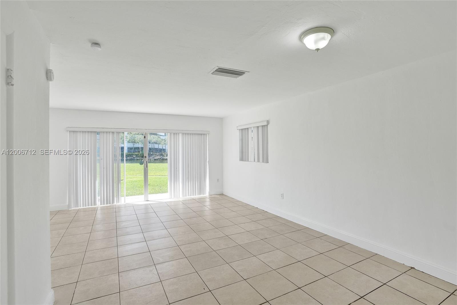 VILLAGE AT DADELAND CONDO - Residential