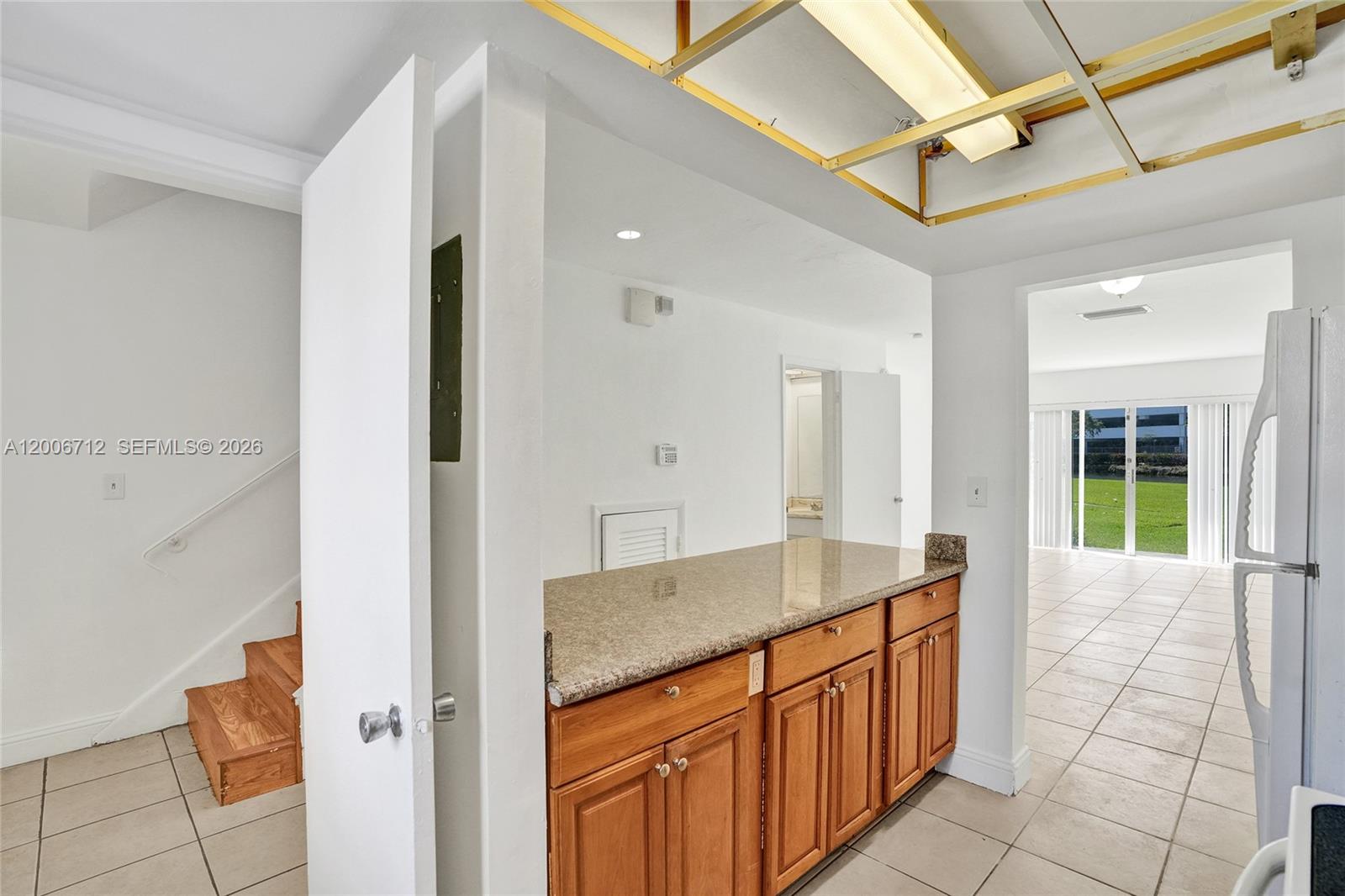 VILLAGE AT DADELAND CONDO - Residential