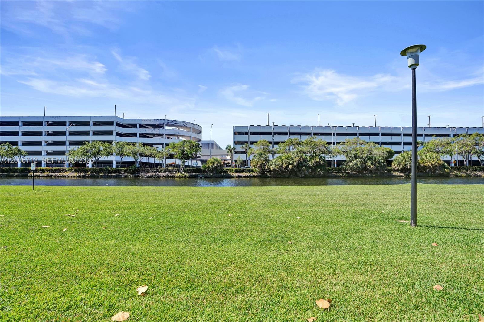 VILLAGE AT DADELAND CONDO - Residential