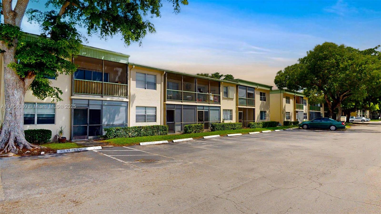 RAMBLEWOOD EAST CONDO - Residential